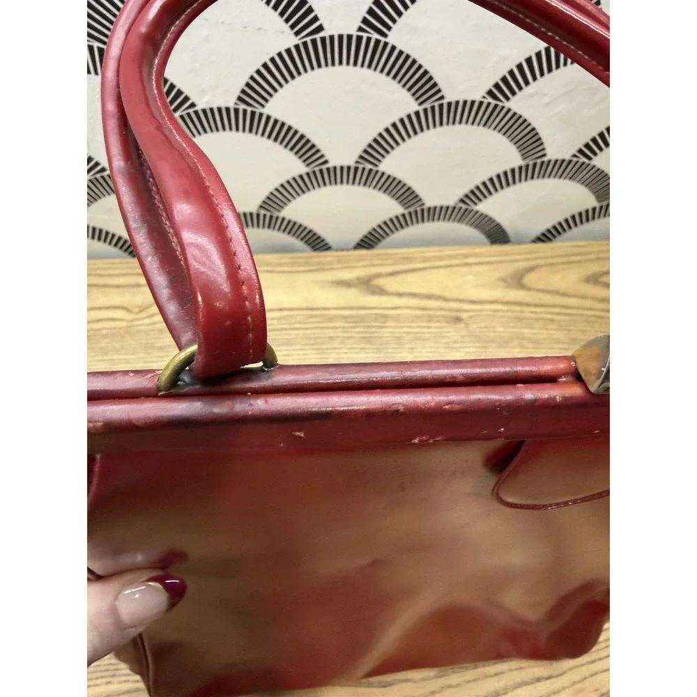 VTG 1950s red leather Dofanette frame hinged handbag purse France‎ Granny